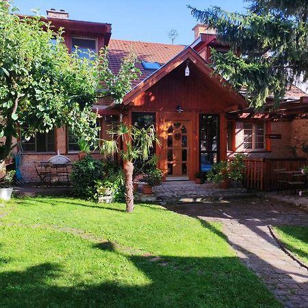 Patak28 Apartmanok Шопрон Экстерьер фото